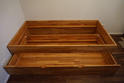 Holzmöblerei Stuttgart: Betten